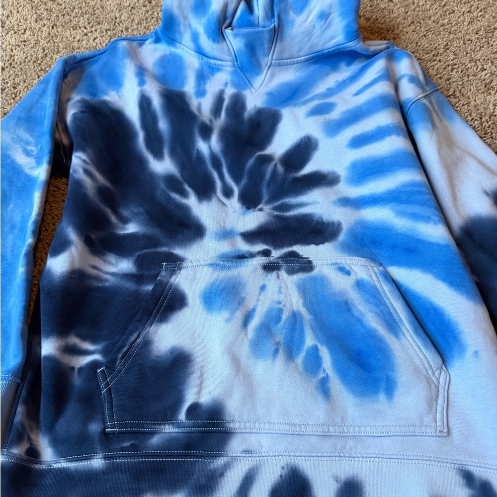 GAP - Blue and White Tie-Dye Hoodie